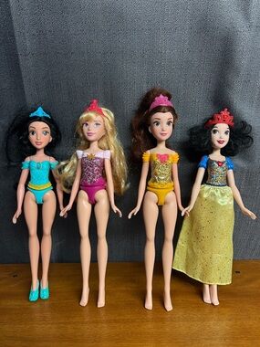 Hasbro by Disney Princess Royal Shimmer Sleeping Beauty Doll lot of 4. 2017-2018